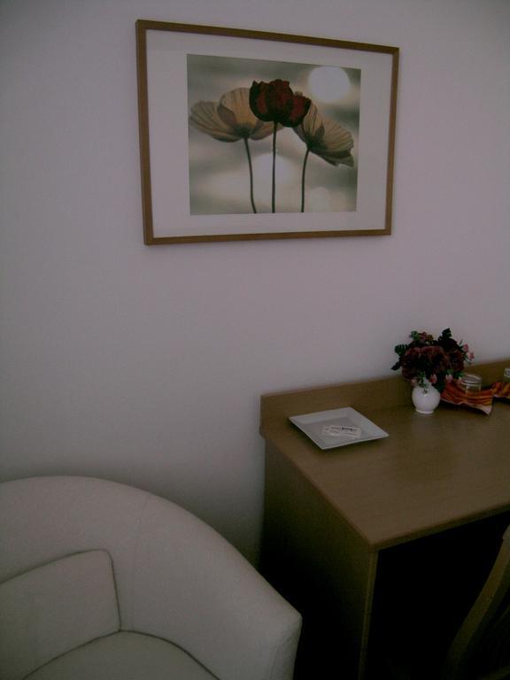 Gasthof-Pension Weisz-Artner Frauenkirchen Room photo